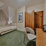 Kantoria Hotel 3*