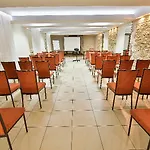 Kantoria ホテル Tarnów