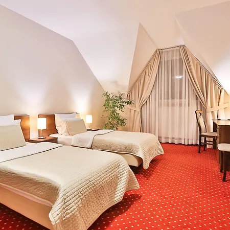 Otel Kantoria 3*