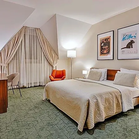 Kantoria Hotel 3*