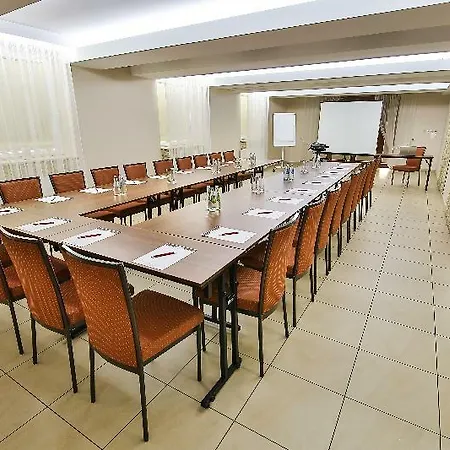 Kantoria 3* Тарнув